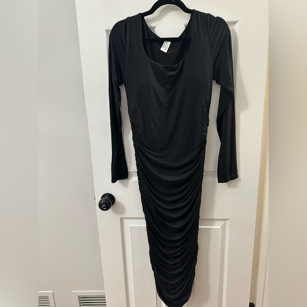 Elegant Black Long Sleeve Dress